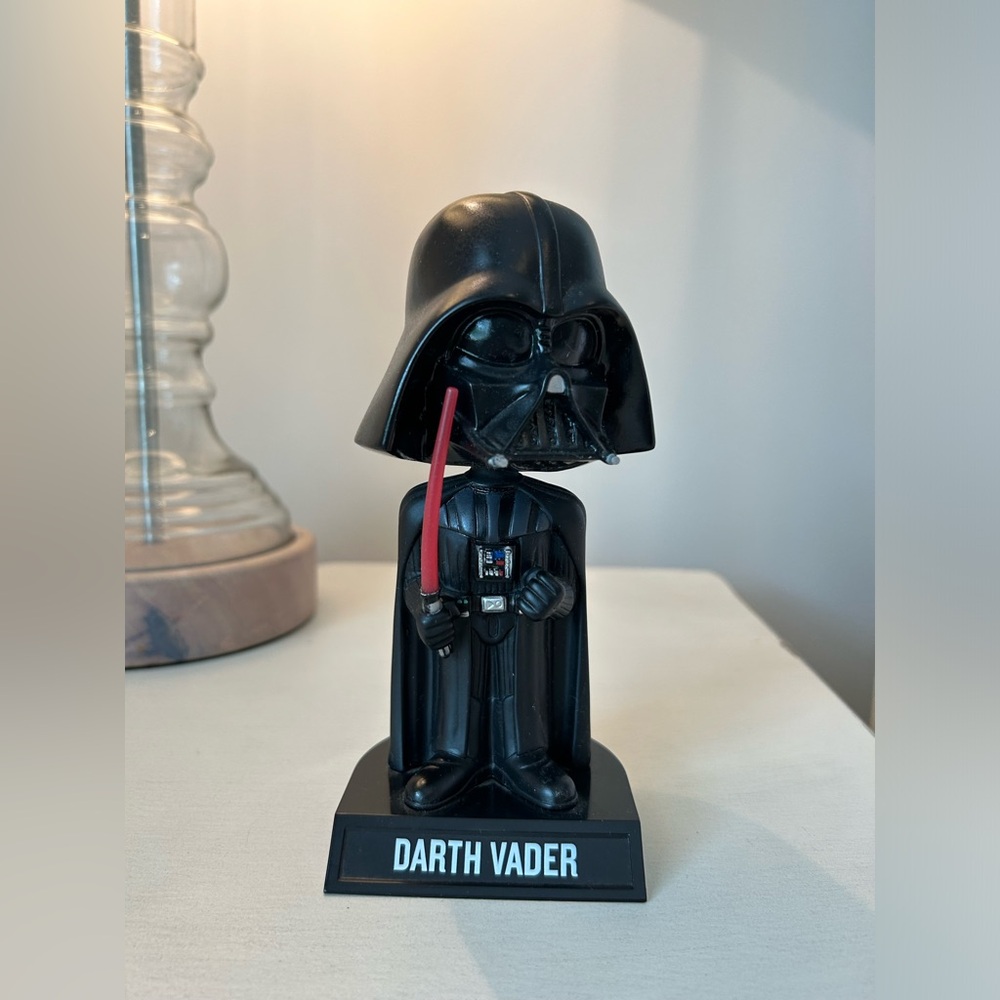 Darth Vader bobble head LIKE NEW